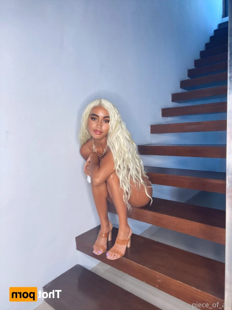Join me in my “Red Room”😈 [ carla-piece-of-art ] Onlyfans leaked photo 15682538 on Hotleaks.tv