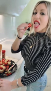 🎀PINK PUSSY🎀VIDEOCALL NOW!!💋 [ carlaboom ] Onlyfans leaked video 15176109 on Hotleaks.tv