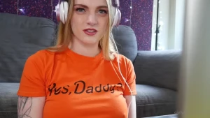Carly Rae [ carlyraesummers ] Onlyfans leaked video 4868832 on Hotleaks.tv