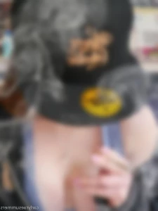 5928327