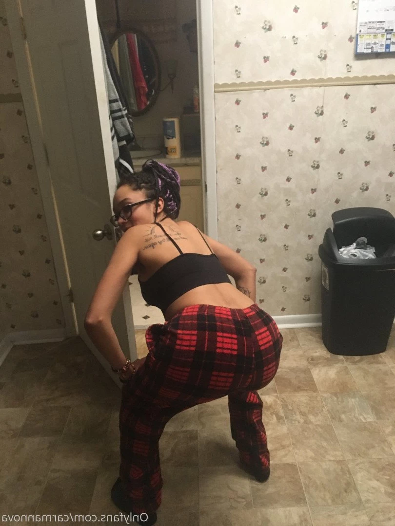 THE SCHOOL WH*RE🤓💚 [ carmancadence ] Onlyfans leaked photo 3460024 on Hotleaks.tv
