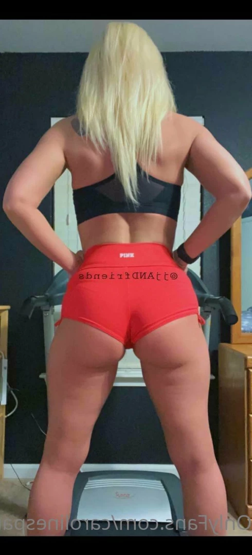👑Deepthroat queen👑FREE page [ carolinesparkfree ] Onlyfans leaked photo 5918125 on Hotleaks.tv
