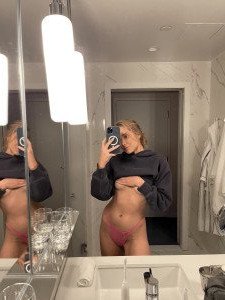 😇 Caroline Zalog 😇 [ carolinezalog ] Onlyfans leaked video 3216700 on Hotleaks.tv