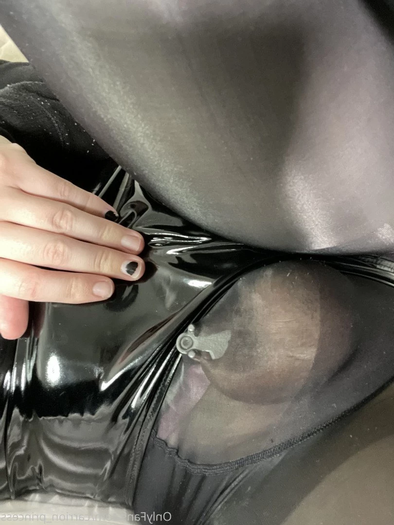 Princess Ivy [ carrion_princess ] Onlyfans leaked photo 3564764 on Hotleaks.tv