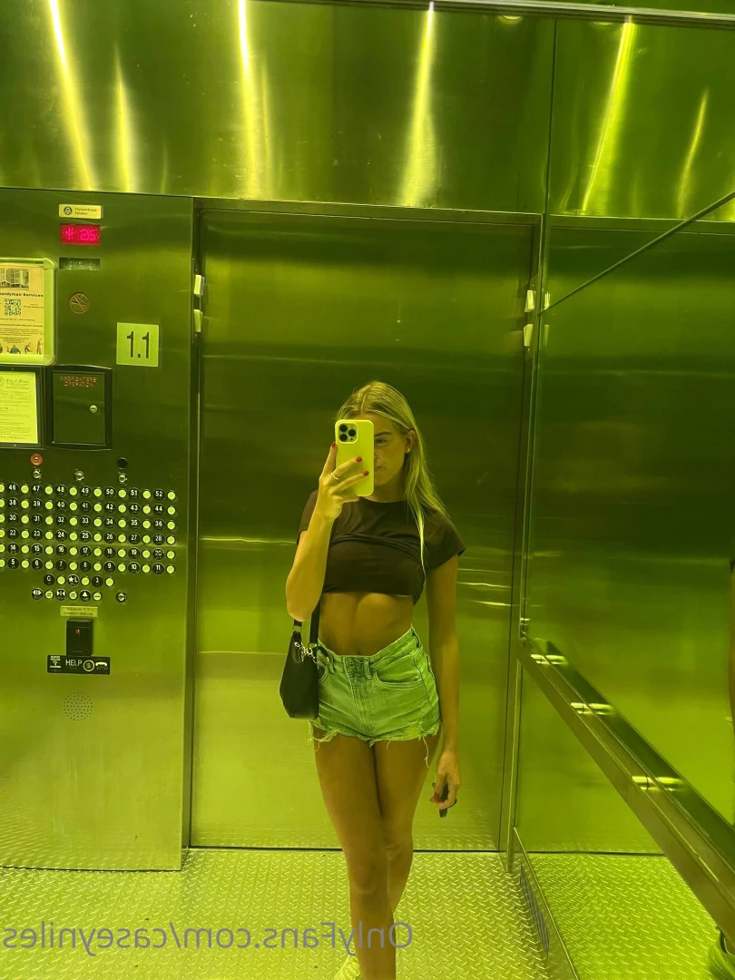 Casey Niles [ caseyniles ] Onlyfans leaked photo 9542471 on Hotleaks.tv