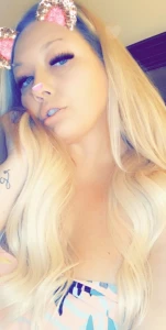 3658982