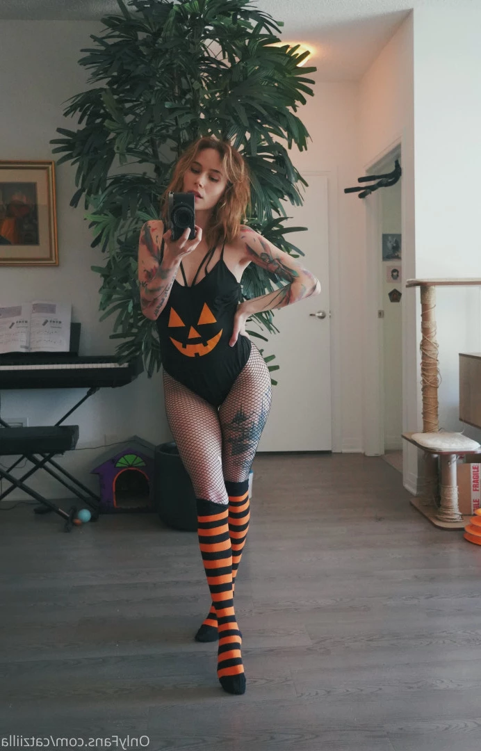 Cat [ catziilla ] Onlyfans leaked photo 6423909 on Hotleaks.tv