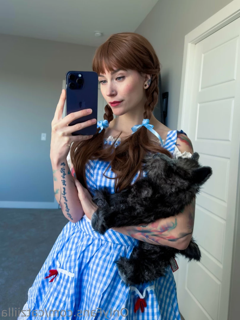 Cat [ catziilla ] Onlyfans leaked photo 12363467 on Hotleaks.tv
