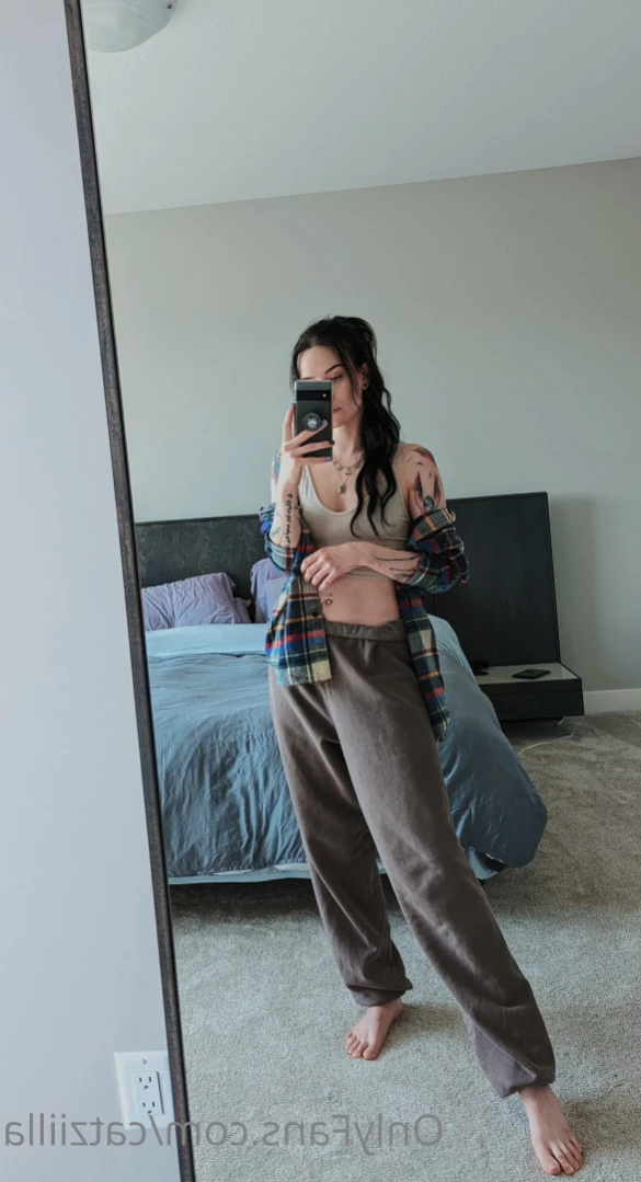 Cat [ catziilla ] Onlyfans leaked photo 14233598 on Hotleaks.tv