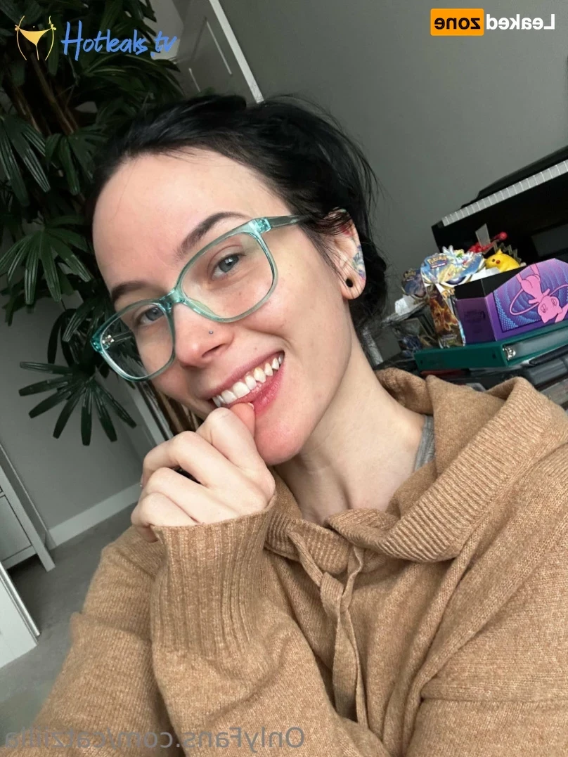 Cat [ catziilla ] Onlyfans leaked photo 14233670 on Hotleaks.tv