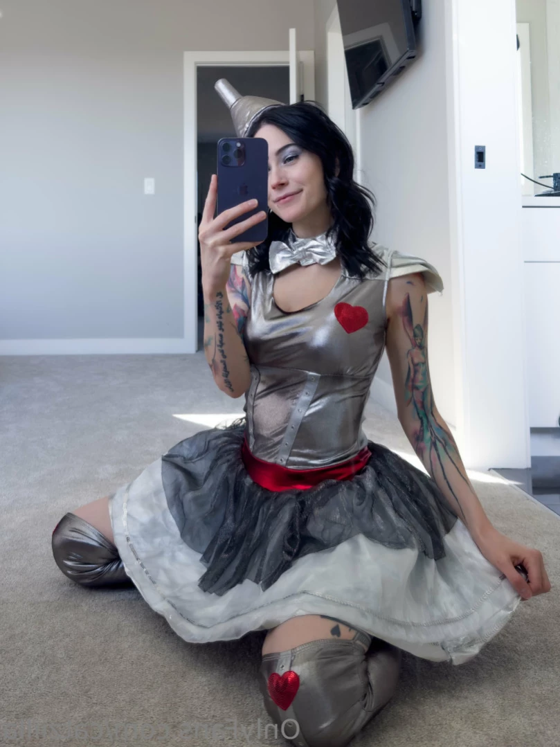 Cat [ catziilla ] Onlyfans leaked photo 14410243 on Hotleaks.tv