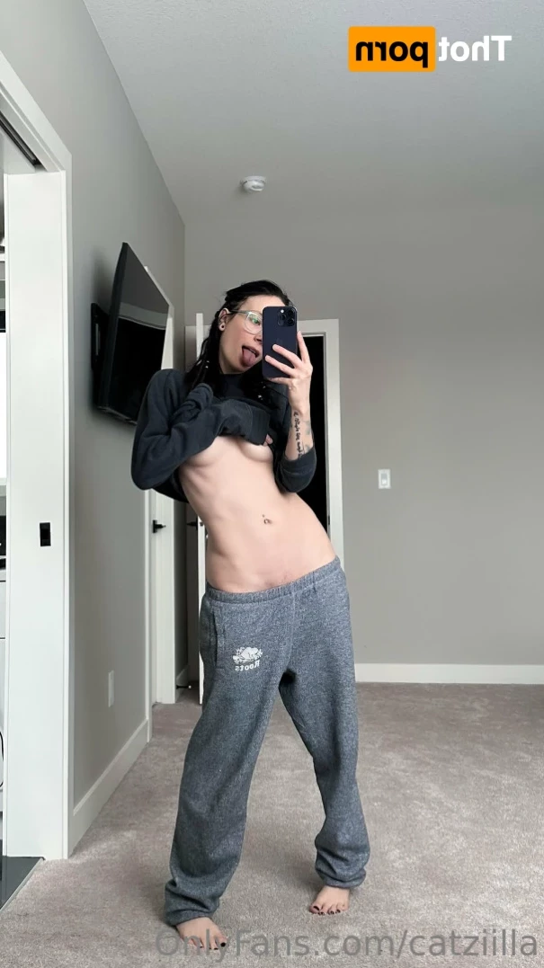 Cat [ catziilla ] Onlyfans leaked photo 15854013 on Hotleaks.tv