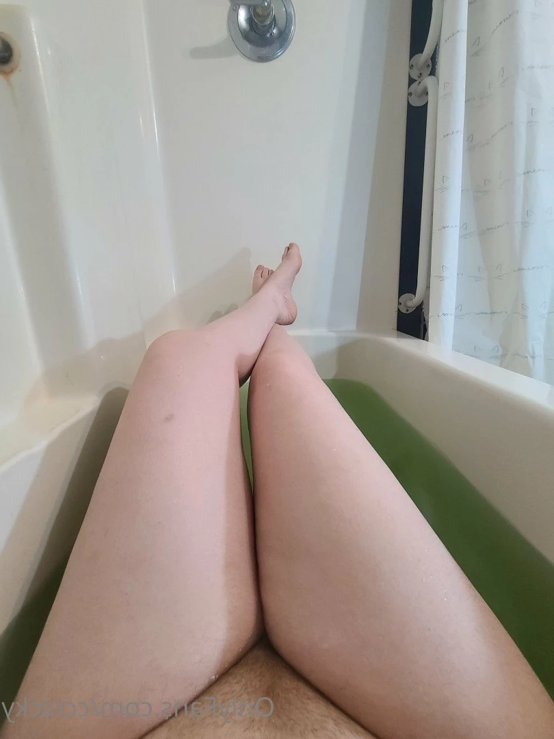 Nicky [ ccnicky ] Onlyfans leaked photo 3558505 on Hotleaks.tv