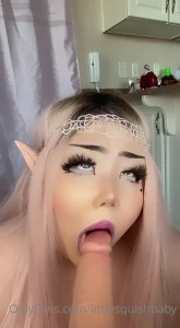 8976042