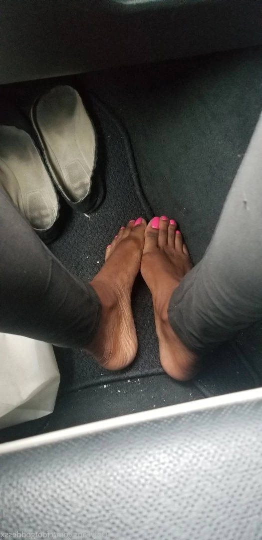 Chocolate Foot Goddess [ cfootgoddessx ] Onlyfans leaked photo 3555833 on Hotleaks.tv