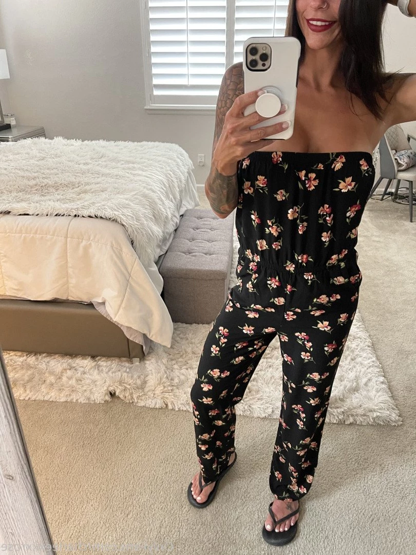Charlee Rose🌹 - Dirty Little Secret 🤫 [ charleexxxrose ] Onlyfans leaked photo 3930286 on Hotleaks.tv