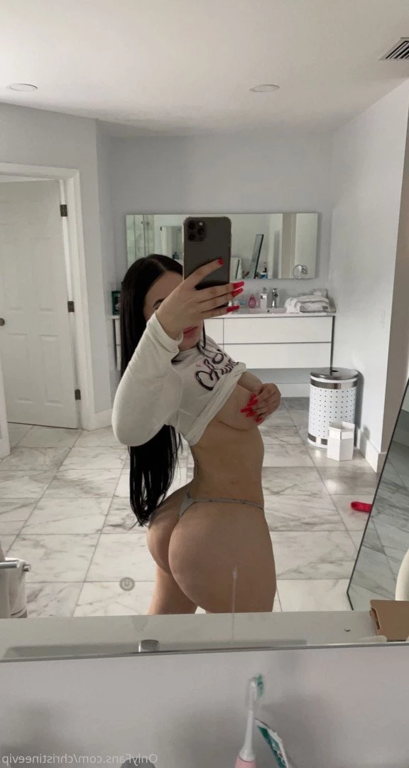 Christine 😉 [ christineevip ] Onlyfans leaked photo 255876 on Hotleaks.tv