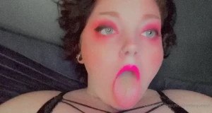 Christinethequeen [ christinethequeenn ] Onlyfans leaked video 1356040 on Hotleaks.tv