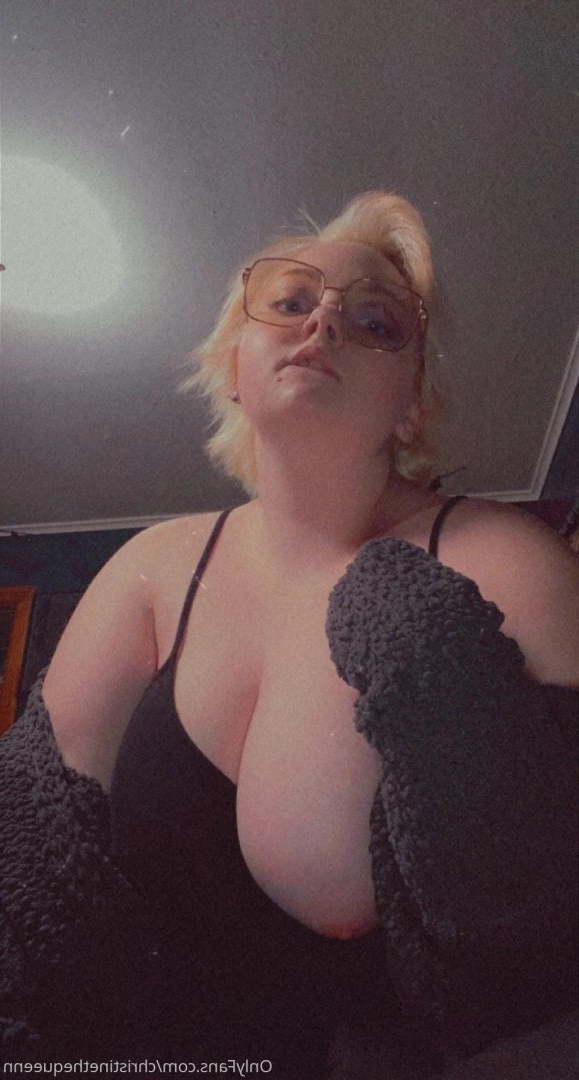 Christinethequeen [ christinethequeenn ] Onlyfans leaked photo 256089 on Hotleaks.tv