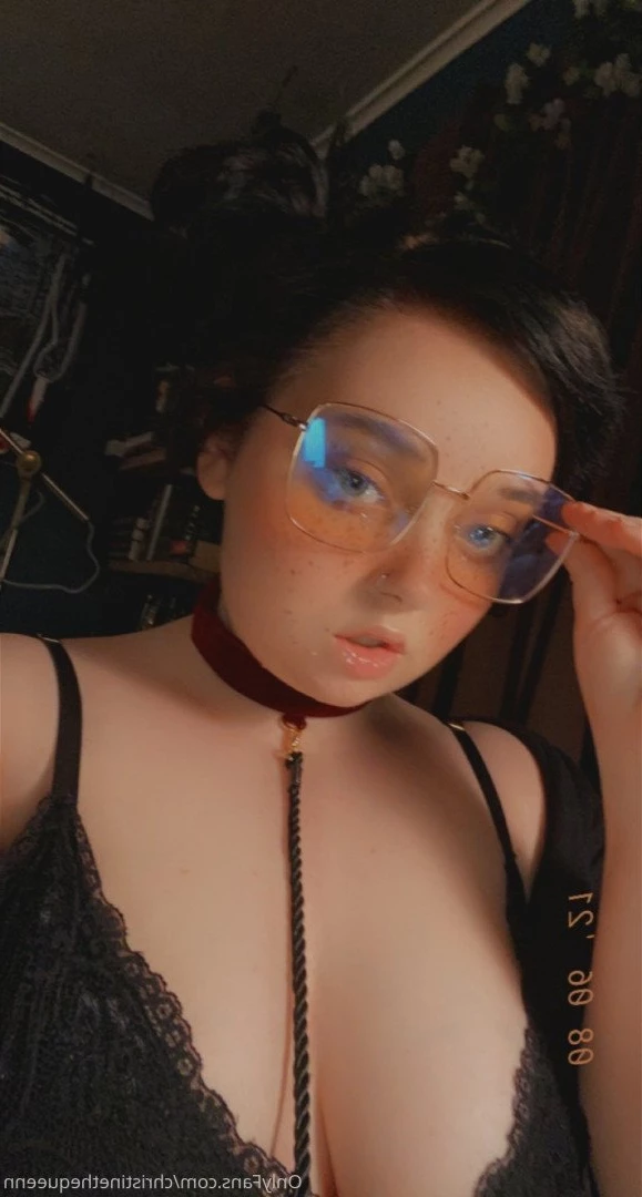 Christinethequeen [ christinethequeenn ] Onlyfans leaked photo 256098 on Hotleaks.tv