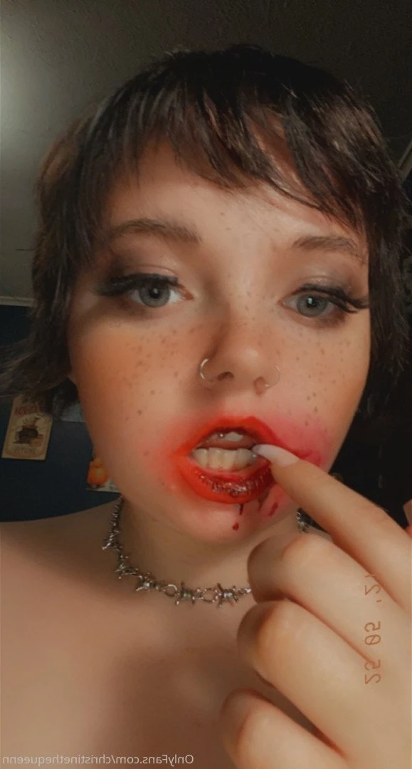 Christinethequeen [ christinethequeenn ] Onlyfans leaked photo 256110 on Hotleaks.tv