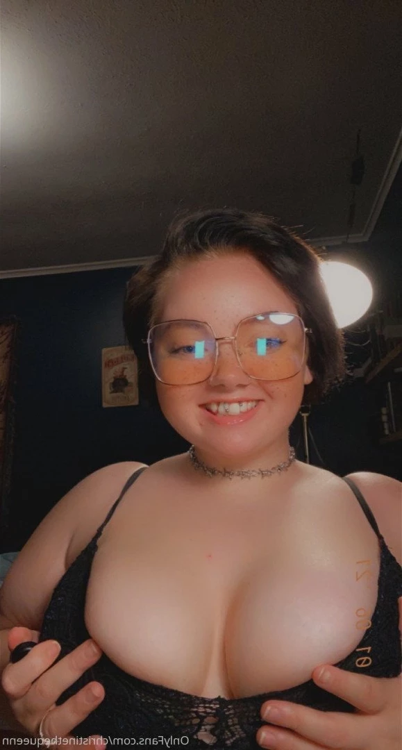 Christinethequeen [ christinethequeenn ] Onlyfans leaked photo 256113 on Hotleaks.tv