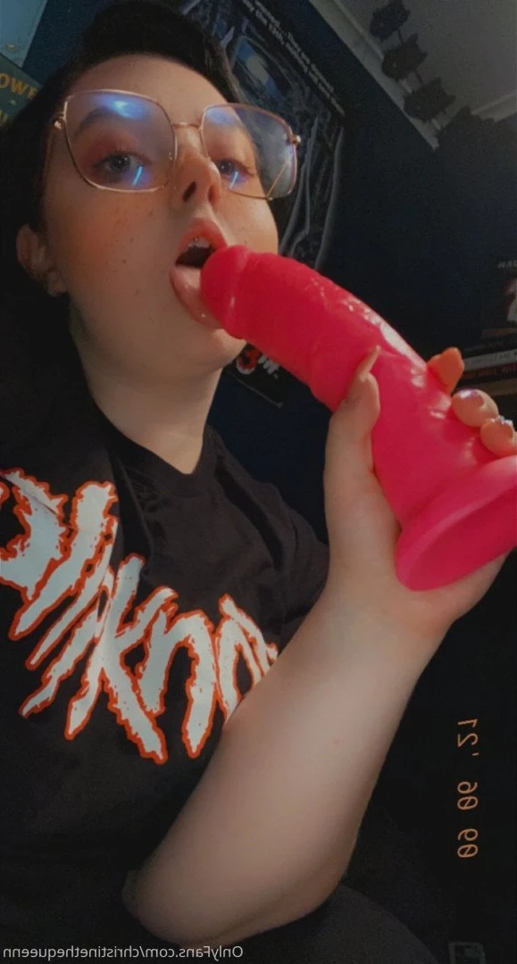 Christinethequeen [ christinethequeenn ] Onlyfans leaked photo 256247 on Hotleaks.tv