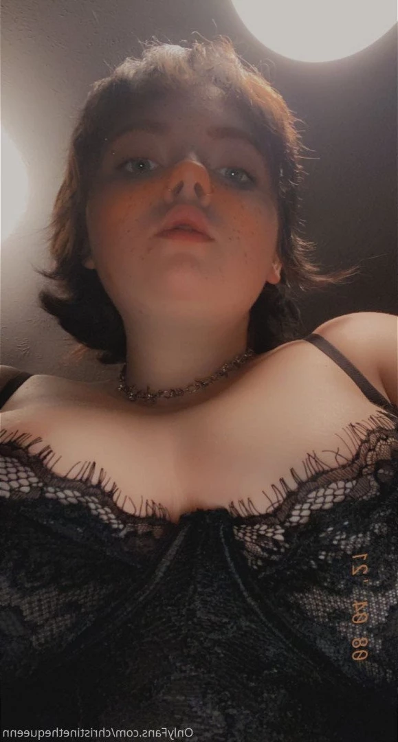 Christinethequeen [ christinethequeenn ] Onlyfans leaked photo 256250 on Hotleaks.tv