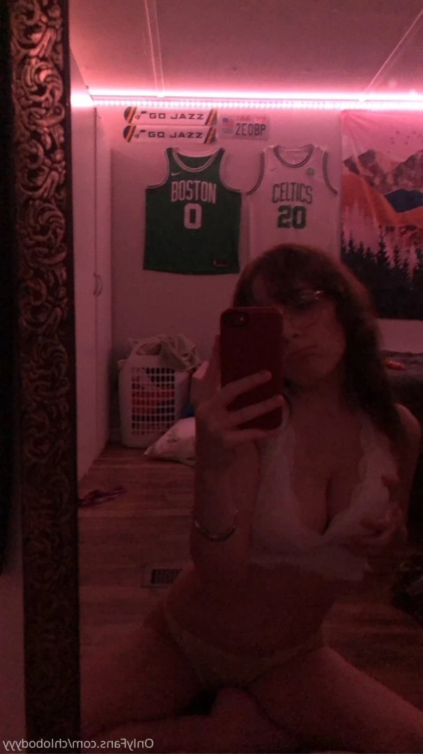 Chloe [ chlobodyyy ] Onlyfans leaked photo 9225566 on Hotleaks.tv