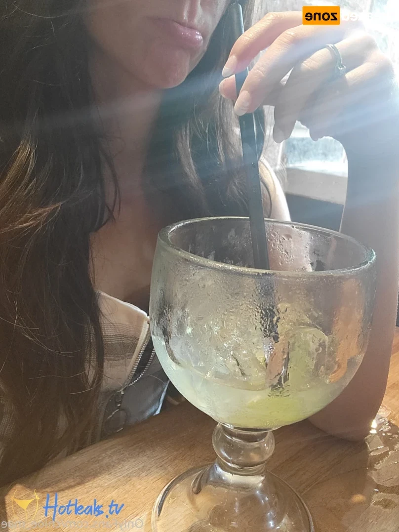 Chloe Mae 💚 [ chloe_mae ] Onlyfans leaked photo 14751230 on Hotleaks.tv