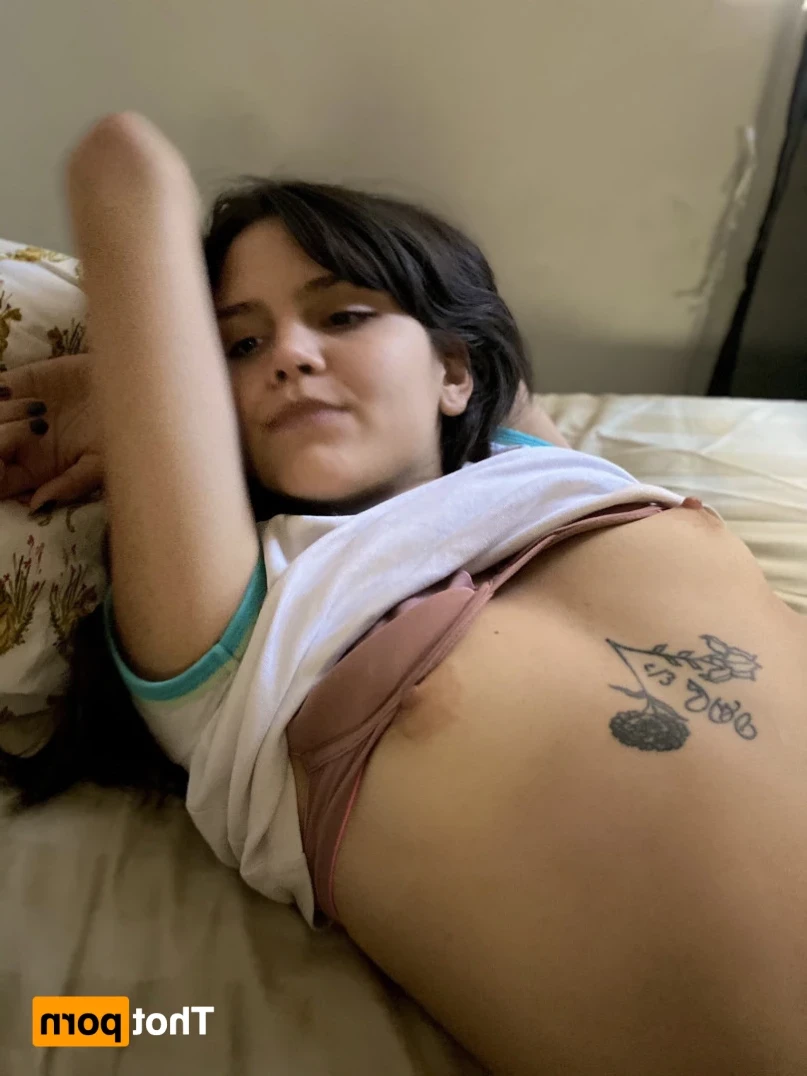Chloe [ chloenoa ] Onlyfans leaked photo 13289948 on Hotleaks.tv