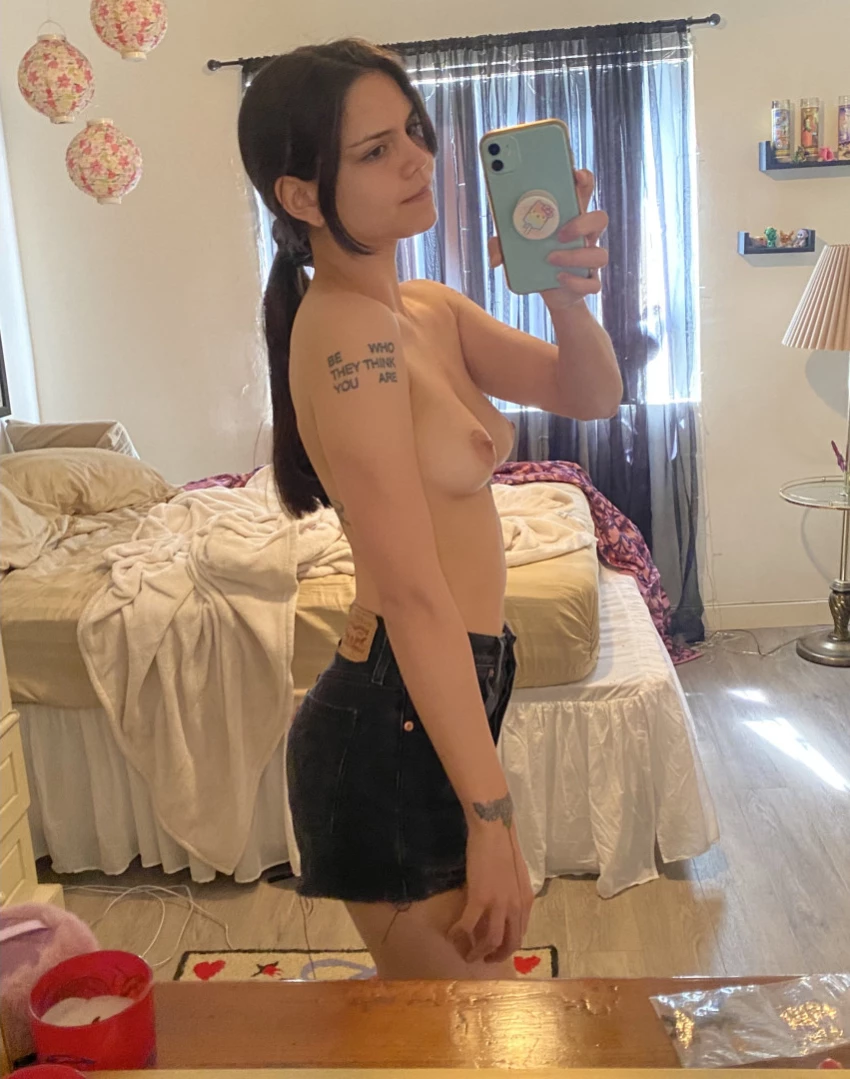 Chloe [ chloenoa ] Onlyfans leaked photo 15478792 on Hotleaks.tv