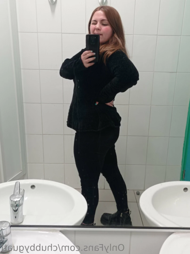 chubbyguati Onlyfans leaked photo 15522946 on Hotleaks.tv