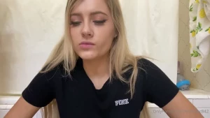 10639593