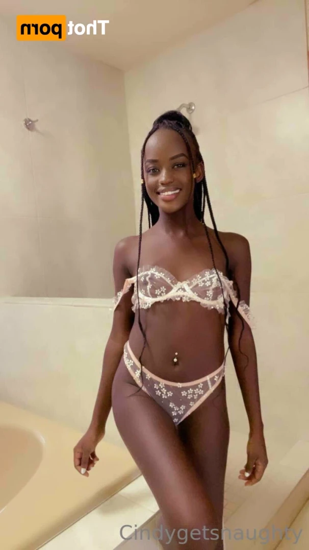 𝗖𝗢𝗟𝗟𝗘𝗚𝗘 𝗦𝗟𝗨𝗧 📚 😍 [ cindygetsnaughty ] Onlyfans leaked photo 14258036 on Hotleaks.tv