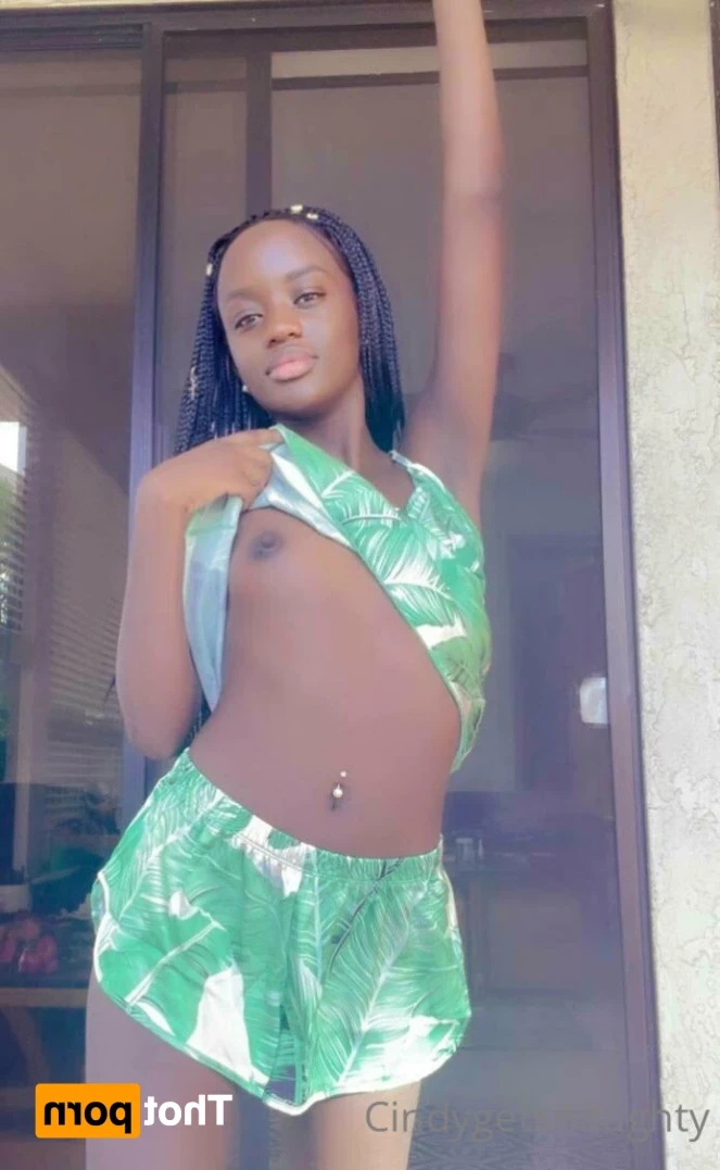 𝗖𝗢𝗟𝗟𝗘𝗚𝗘 𝗦𝗟𝗨𝗧 📚 😍 [ cindygetsnaughty ] Onlyfans leaked photo 14266222 on Hotleaks.tv