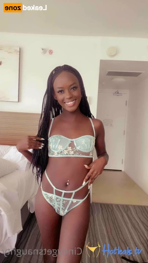 𝗖𝗢𝗟𝗟𝗘𝗚𝗘 𝗦𝗟𝗨𝗧 📚 😍 [ cindygetsnaughty ] Onlyfans leaked photo 14266480 on Hotleaks.tv