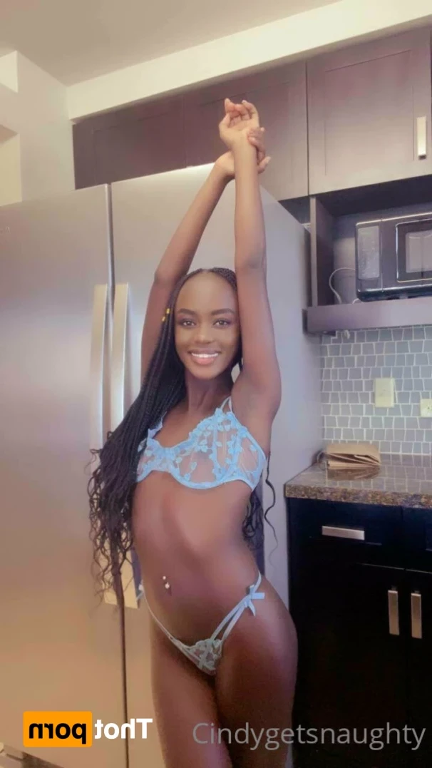 𝗖𝗢𝗟𝗟𝗘𝗚𝗘 𝗦𝗟𝗨𝗧 📚 😍 [ cindygetsnaughty ] Onlyfans leaked photo 14718557 on Hotleaks.tv