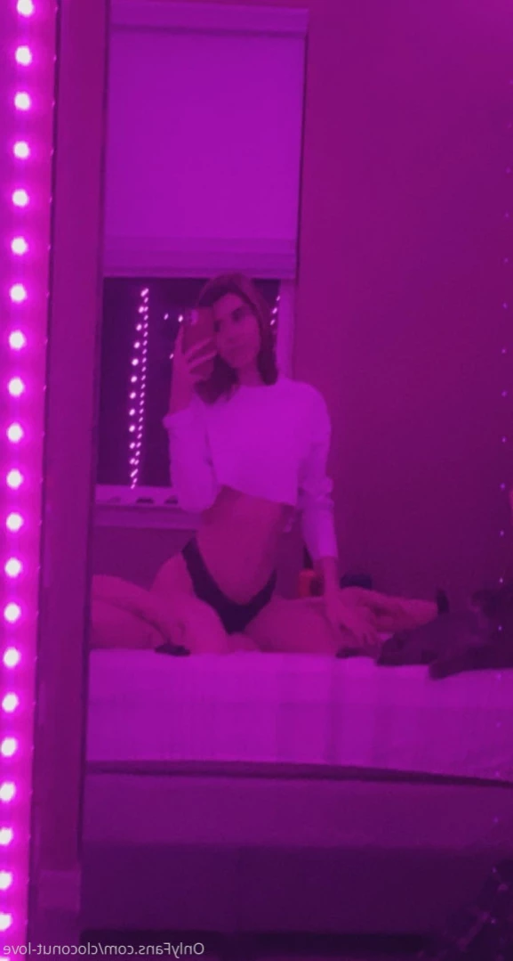 cloconutlove [ cloconut-lovefree ] Onlyfans leaked photo 15945294 on Hotleaks.tv
