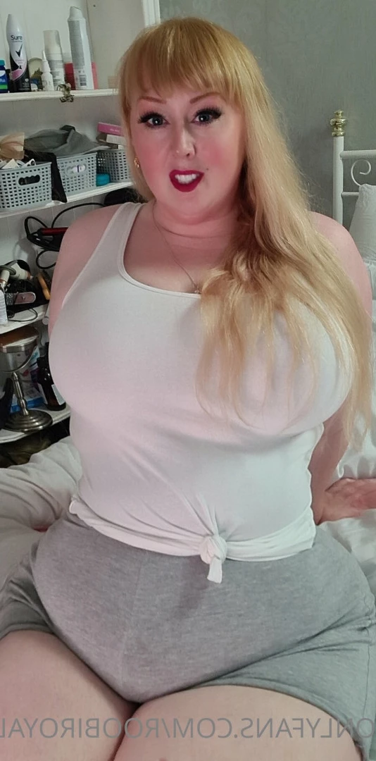 curvyroobi Onlyfans leaked photo 9225316 on Hotleaks.tv