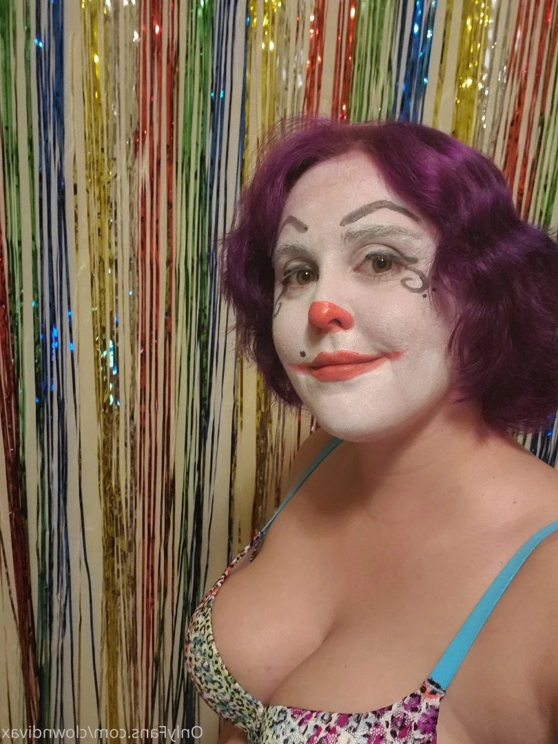 Clown Diva [ clowndivax ] Onlyfans leaked photo 3422171 on Hotleaks.tv