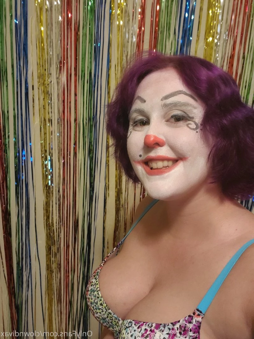 Clown Diva [ clowndivax ] Onlyfans leaked photo 3422572 on Hotleaks.tv