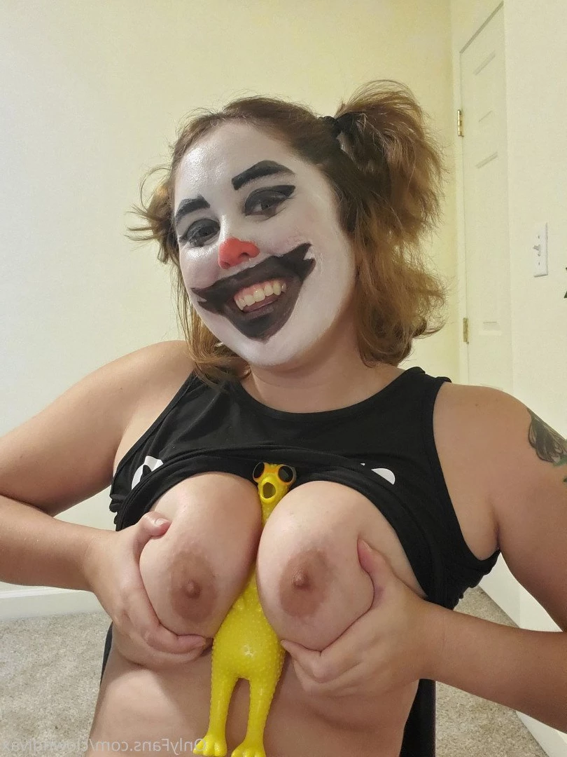 Clown Diva [ clowndivax ] Onlyfans leaked photo 3423044 on Hotleaks.tv