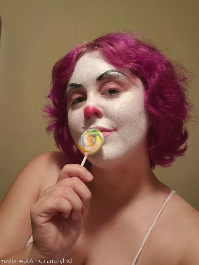 Clown Diva [ clowndivax ] Onlyfans leaked photo 3423426 on Hotleaks.tv