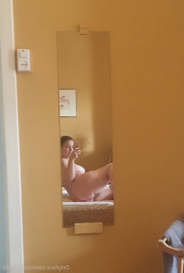 𝙲𝚘𝚛𝚊 🎀 [ coraborealis ] Onlyfans leaked photo 12122733 on Hotleaks.tv
