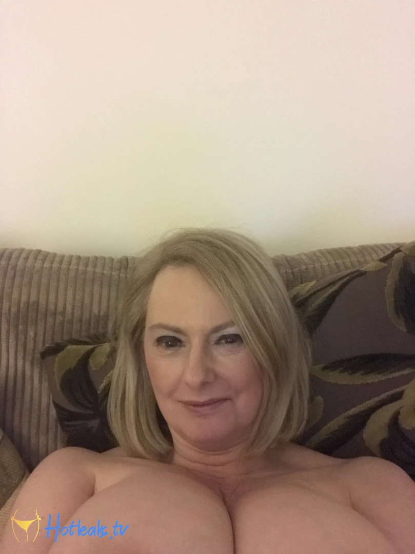 Courtesan Annabel [ courtesananna ] Onlyfans leaked photo 6118373 on Hotleaks.tv