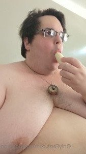 3256865