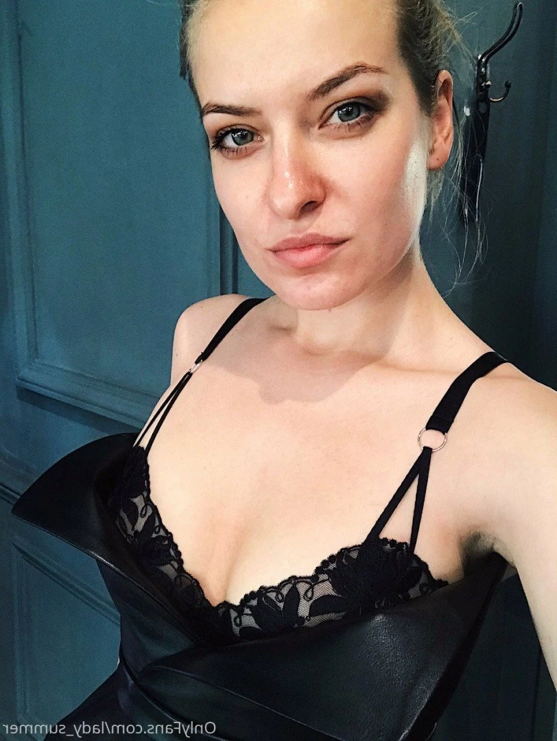 Crazy Layla💋💋💋 [ crazylayla ] Onlyfans leaked photo 3520067 on Hotleaks.tv