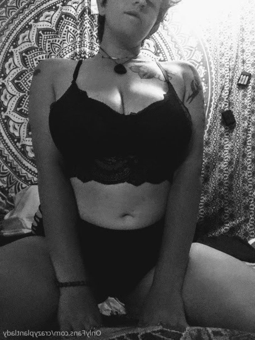crazyplantlady Onlyfans leaked photo 7614037 on Hotleaks.tv