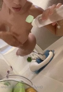 𝗖𝗥𝗜𝗦𝗟𝗔𝗨𝗥𝗘𝗡  𝒱𝒾𝒹ℯℴ𝒸𝒶𝓁𝓁 𝒬𝒰ℰℰ𝒩 [ crislauren ] Onlyfans leaked video 3258406 on Hotleaks.tv